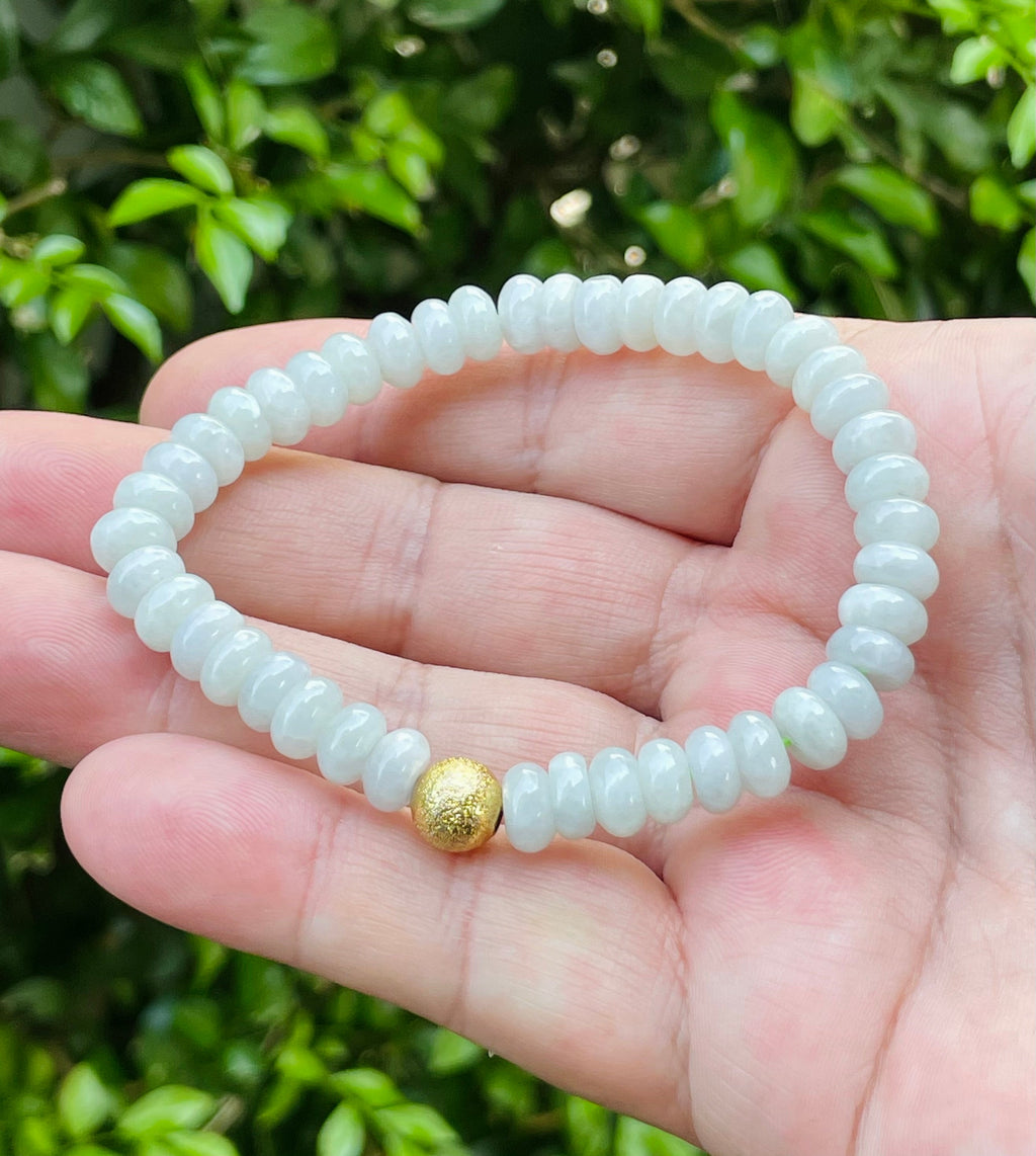 Natural Grade A Burmese Jadeite Jade Beaded Bracelet – Icy Apple Green With Gold Accent – 7.7mm – JBB166