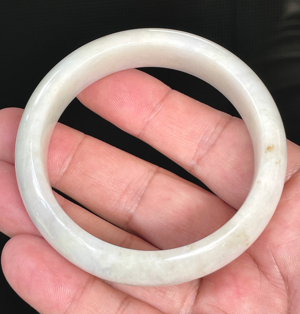 Natural Grade A Certified Burmese Jadeite Jade Bangle – Icy Milky White with Light Yellow & Honey Hues – 57.4mm – JB805