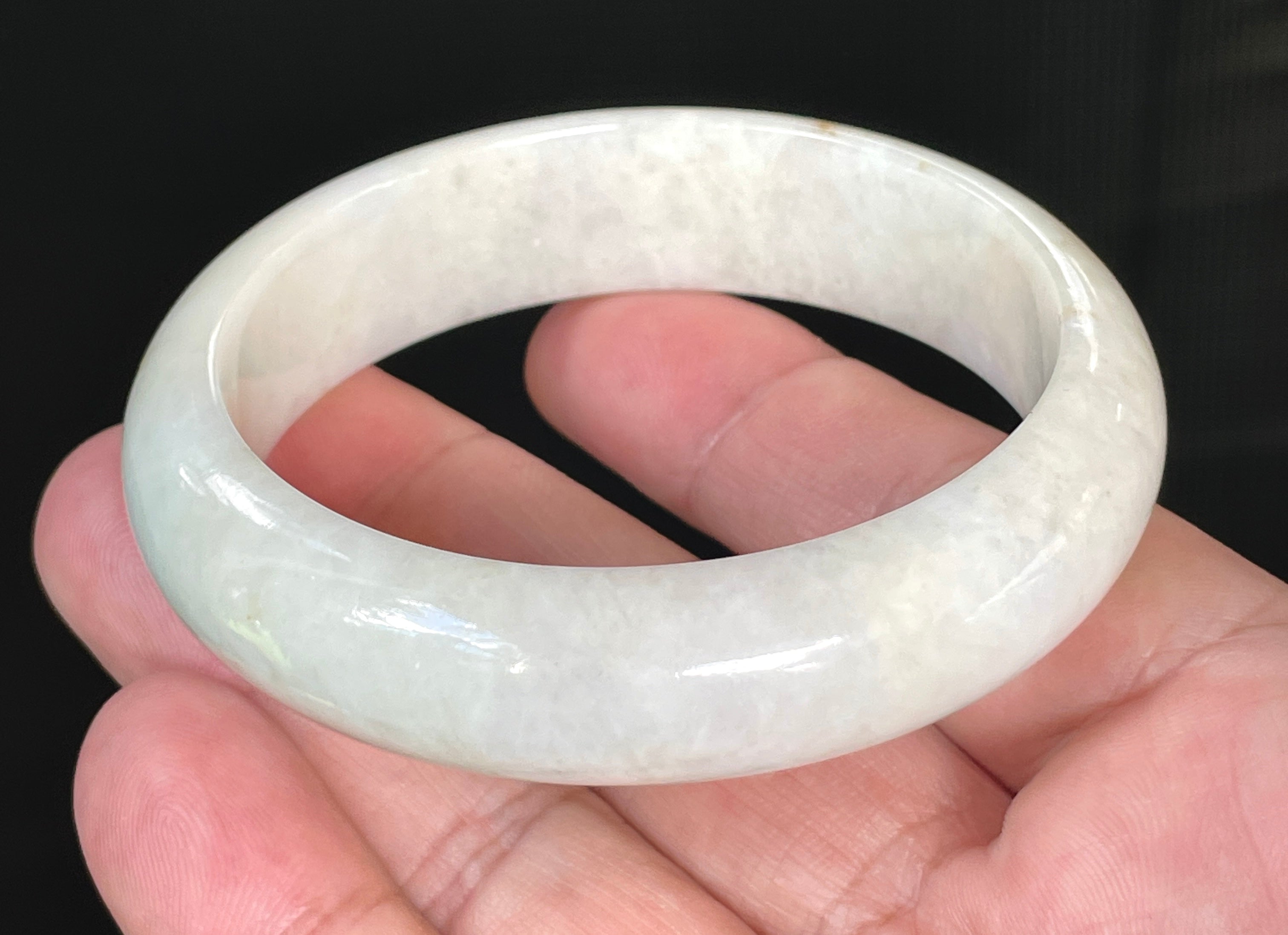 Natural Grade A Certified Burmese Jadeite Jade Bangle – Icy Milky White with Light Yellow & Honey Hues – 57.4mm – JB805