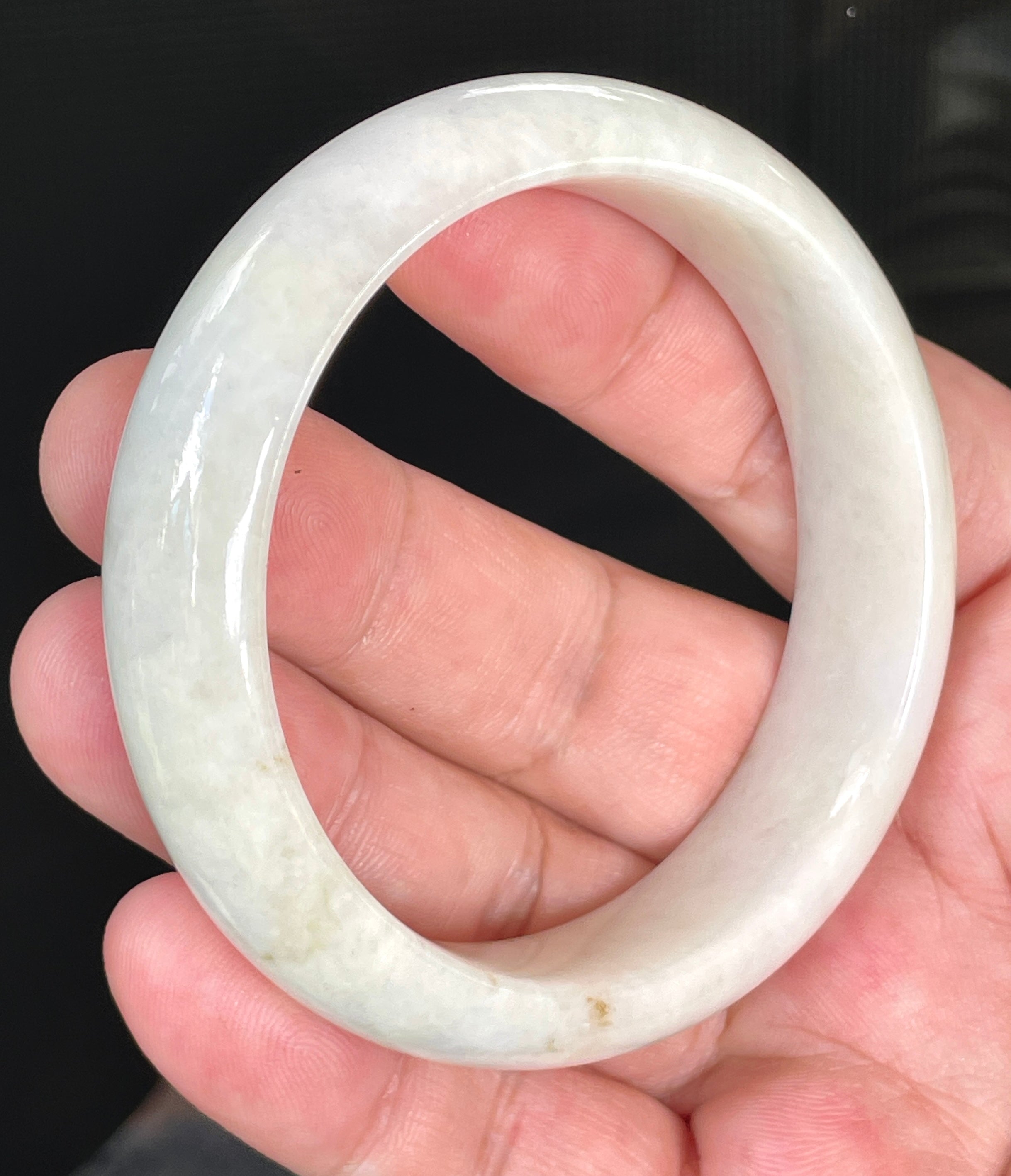 Natural Grade A Certified Burmese Jadeite Jade Bangle – Icy Milky White with Light Yellow & Honey Hues – 57.4mm – JB805