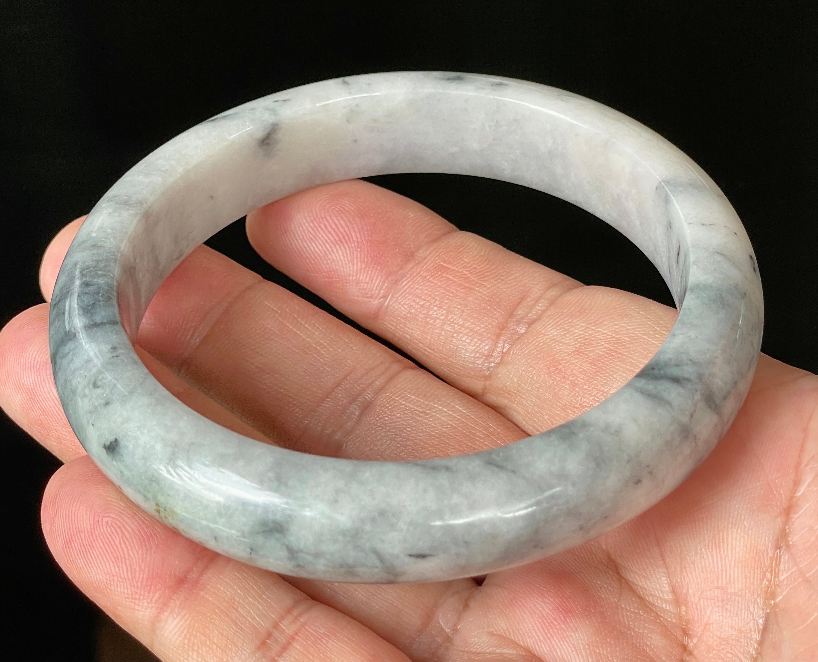 Natural Grade A Certified Burmese Jadeite Jade Bangle – Icy Grey & Milky White with Honey Hue – 66.5mm – JB879