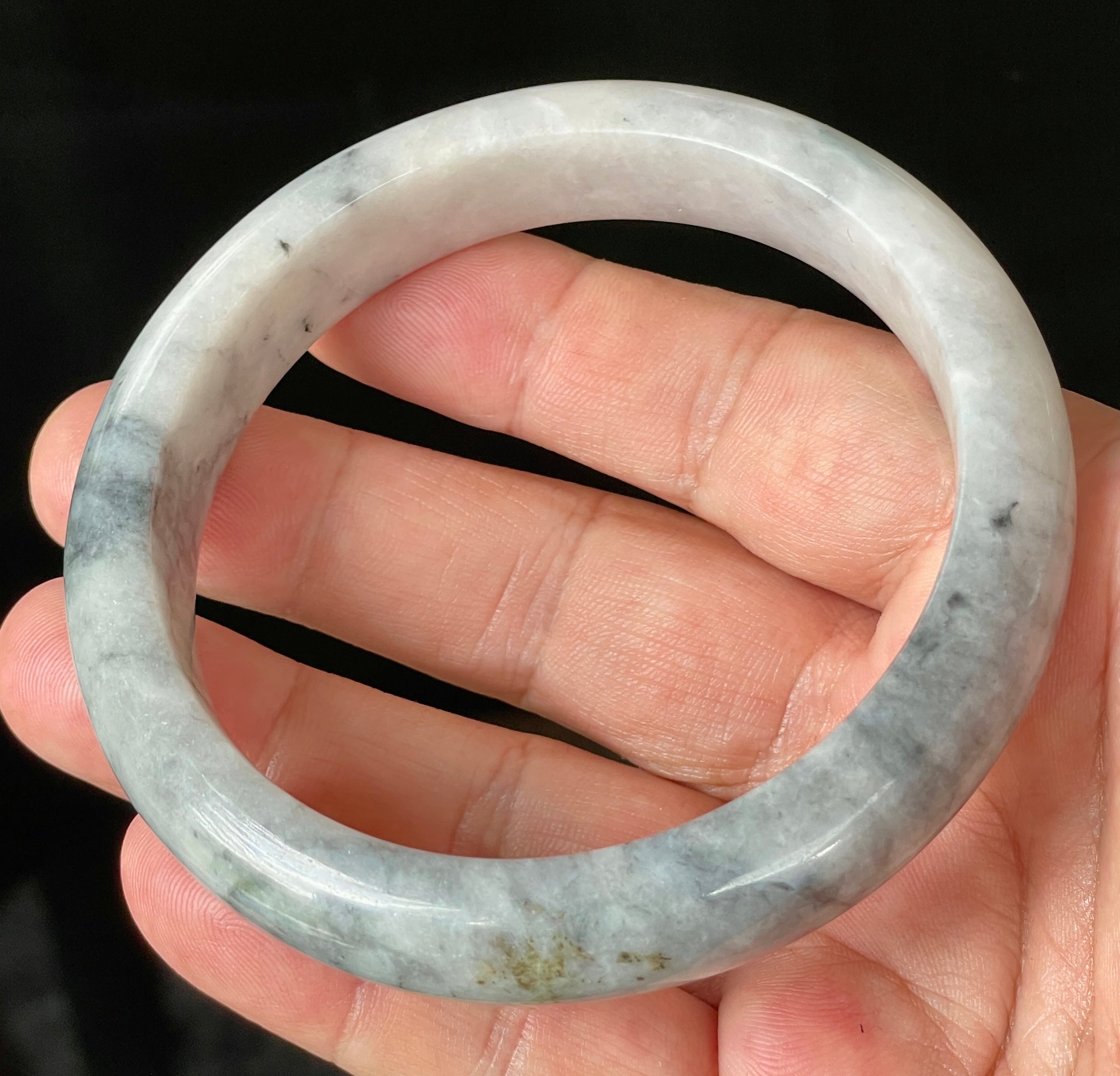 Natural Grade A Certified Burmese Jadeite Jade Bangle – Icy Grey & Milky White with Honey Hue – 66.5mm – JB879