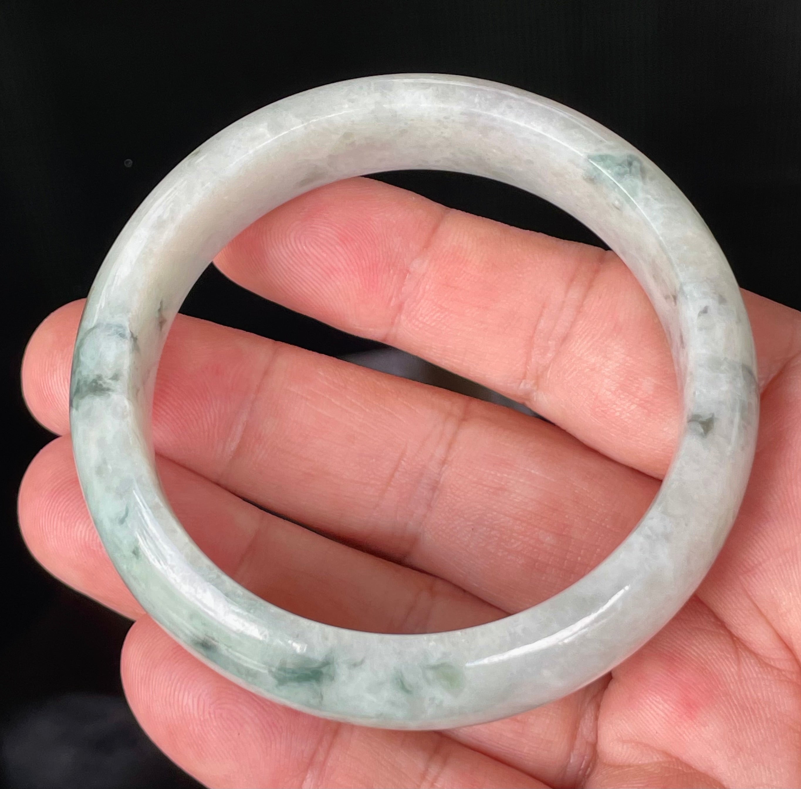 Natural Grade A Certified Burmese Jadeite Jade Bangle – Greyish Milky White with Apple & Imperial Green Hues – 58.4mm – JB831
