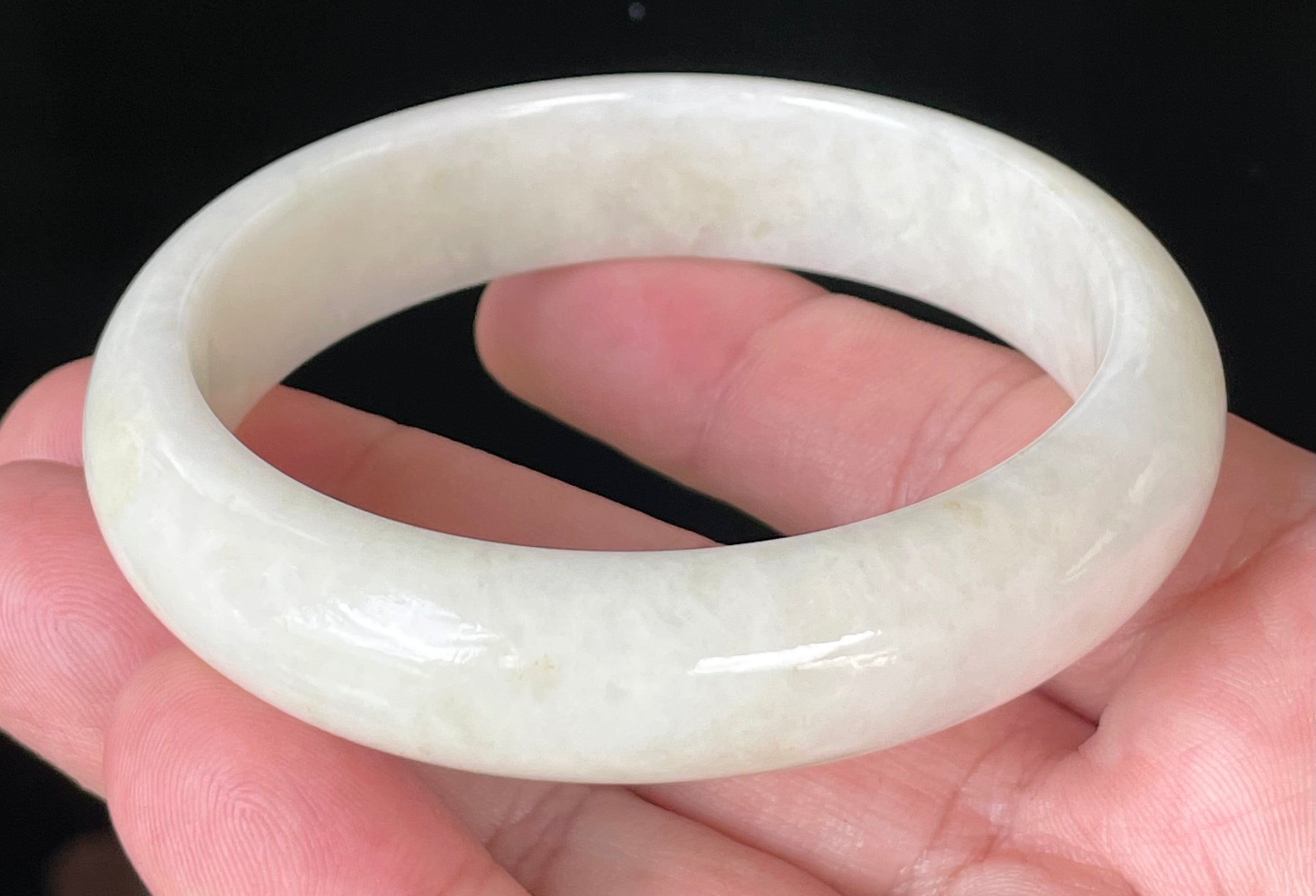 Natural Grade A Certified Burmese Jadeite Jade Bangle – Icy Milky White with Light Yellow & Honey Hues – 59mm – JB928