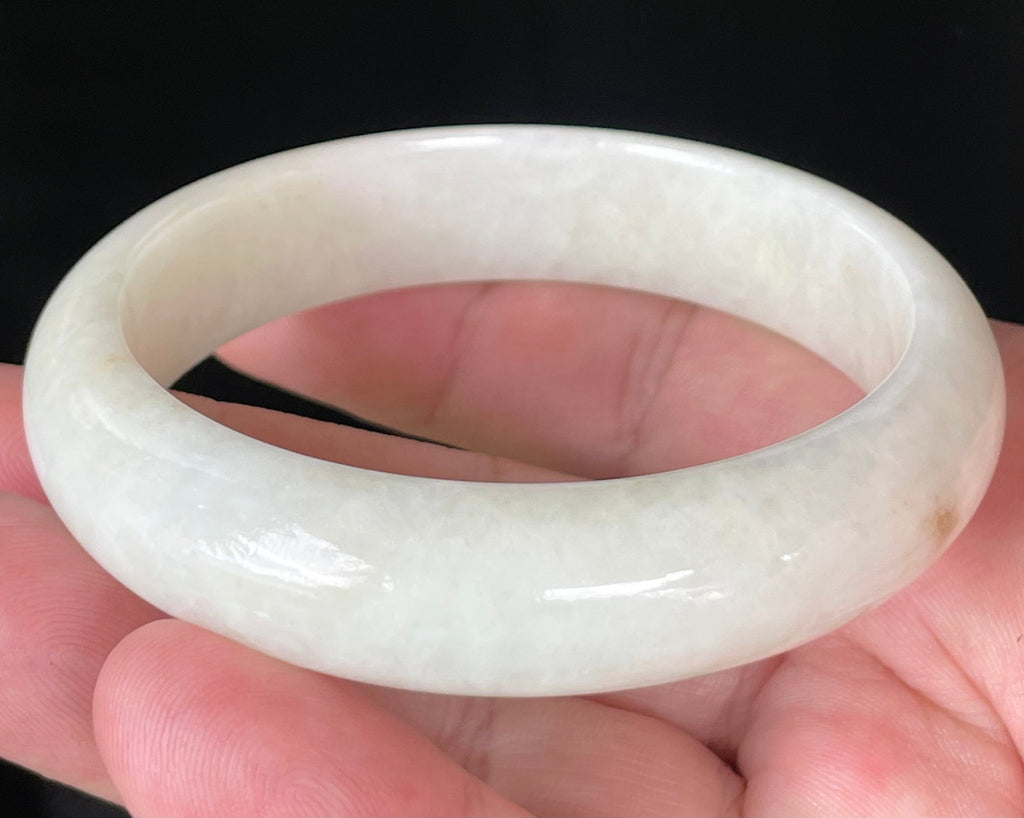 Natural Grade A Certified Burmese Jadeite Jade Bangle – Icy Milky White with Light Yellow & Honey Hues – 59mm – JB928