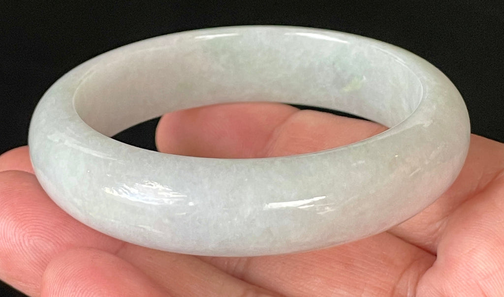Natural Grade A Certified Burmese Jadeite Jade Bangle – Icy Light Apple Green with Milky White Hues – 55.5mm – JB900