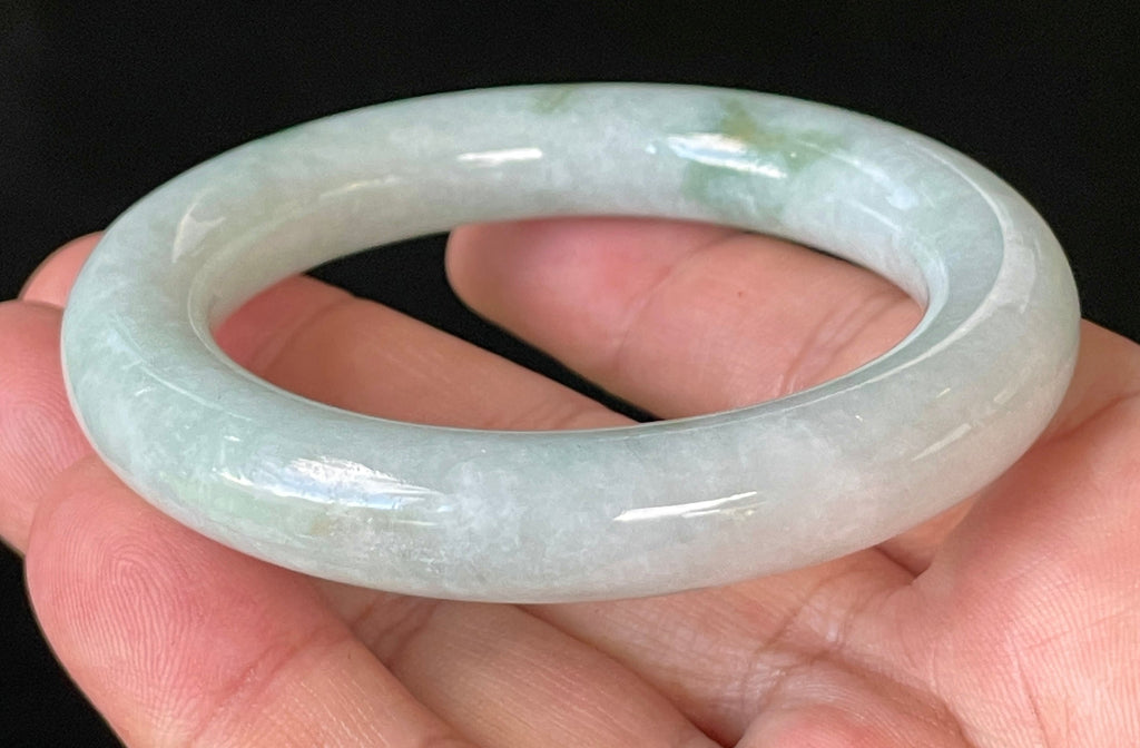 Natural Grade A Certified Burmese Jadeite Jade Bangle – Icy Milky White & Grey with Imperial & Apple Green Hues – Princess Cut – 52mm – JB913