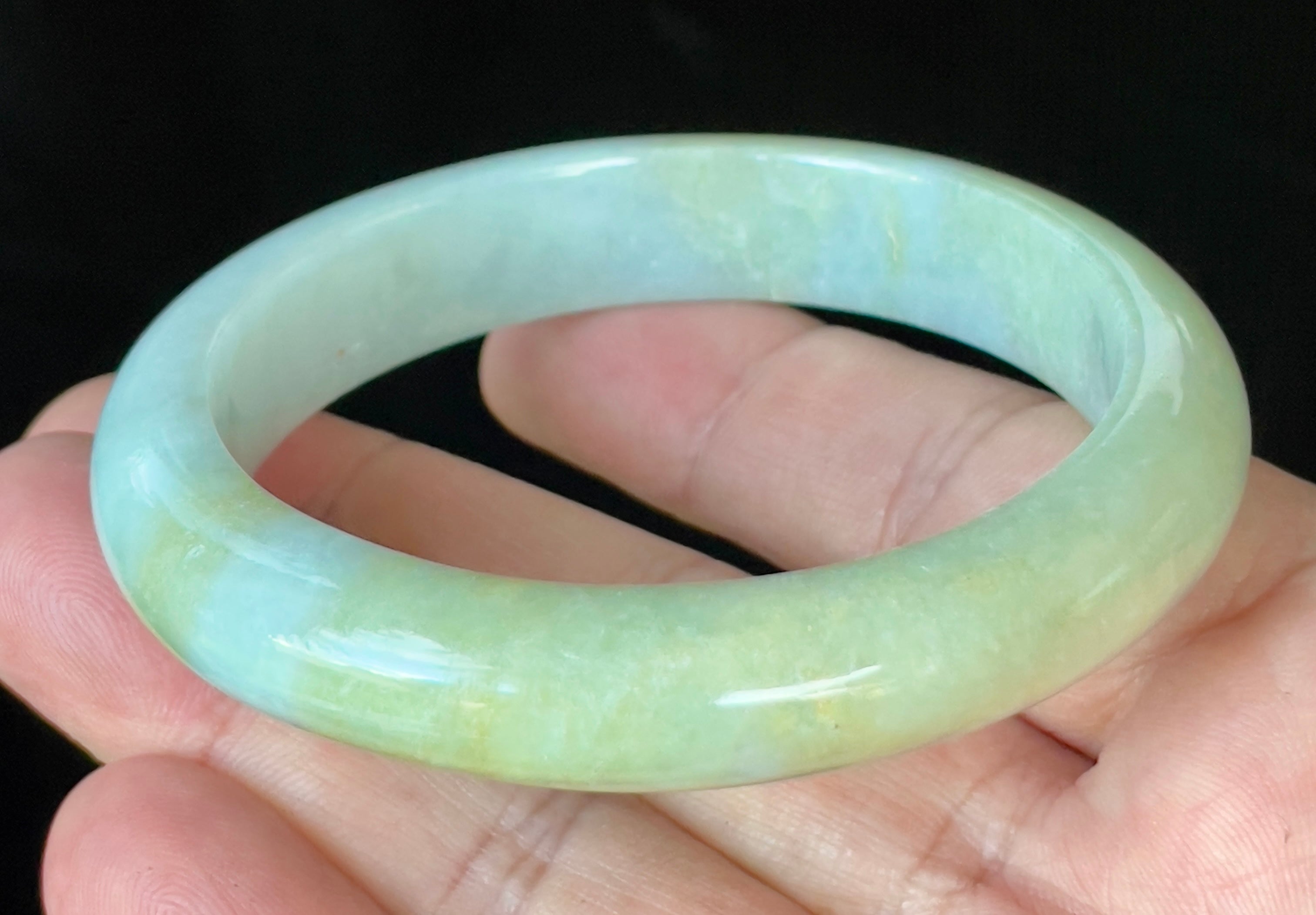 Natural Grade A Certified Burmese Jadeite Jade Bangle – Icy Apple Green with Light Lavender & Milky White Hues – 57mm – JB912
