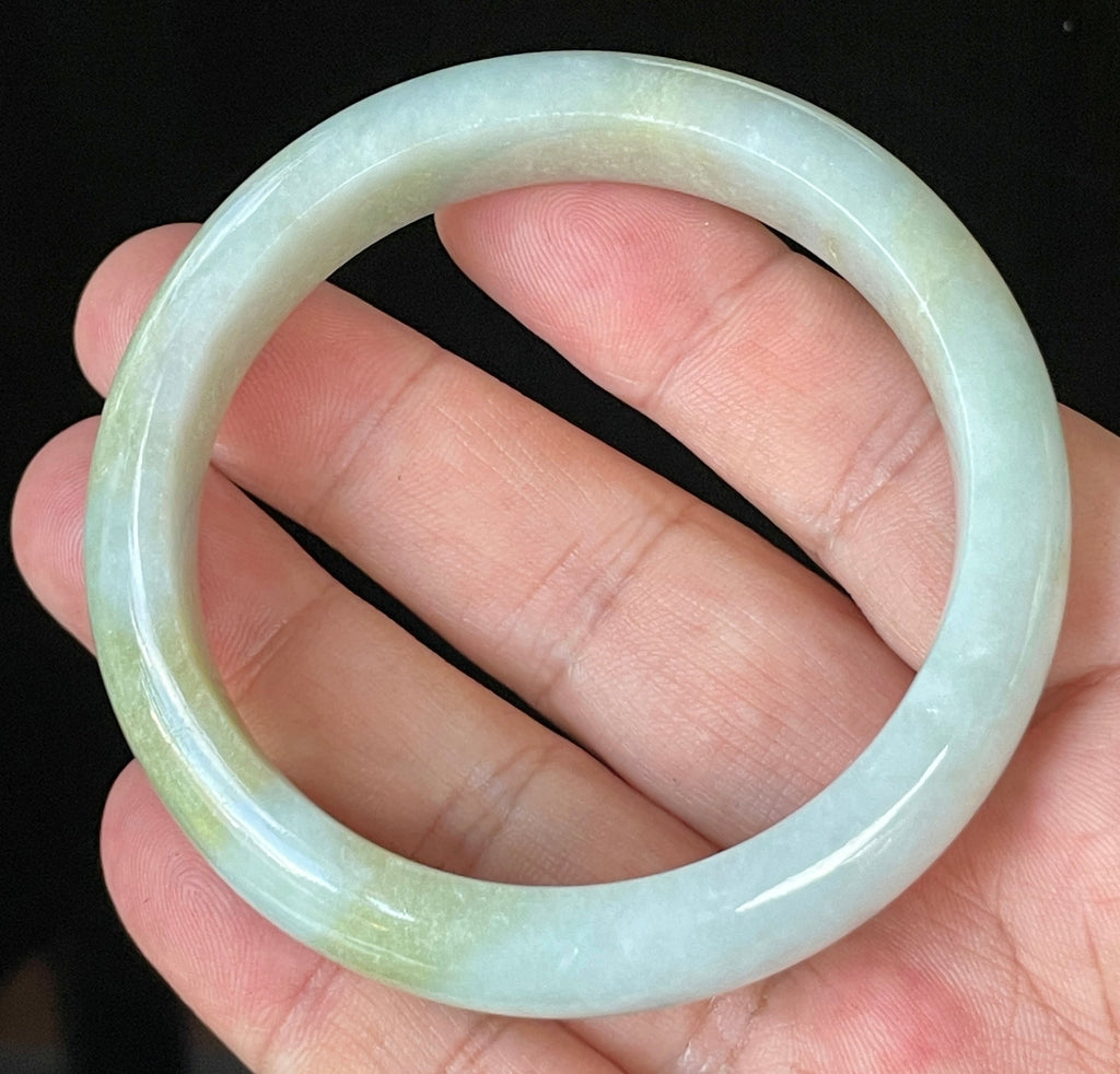 Natural Grade A Certified Burmese Jadeite Jade Bangle – Icy Apple Green with Light Lavender & Milky White Hues – 57mm – JB912