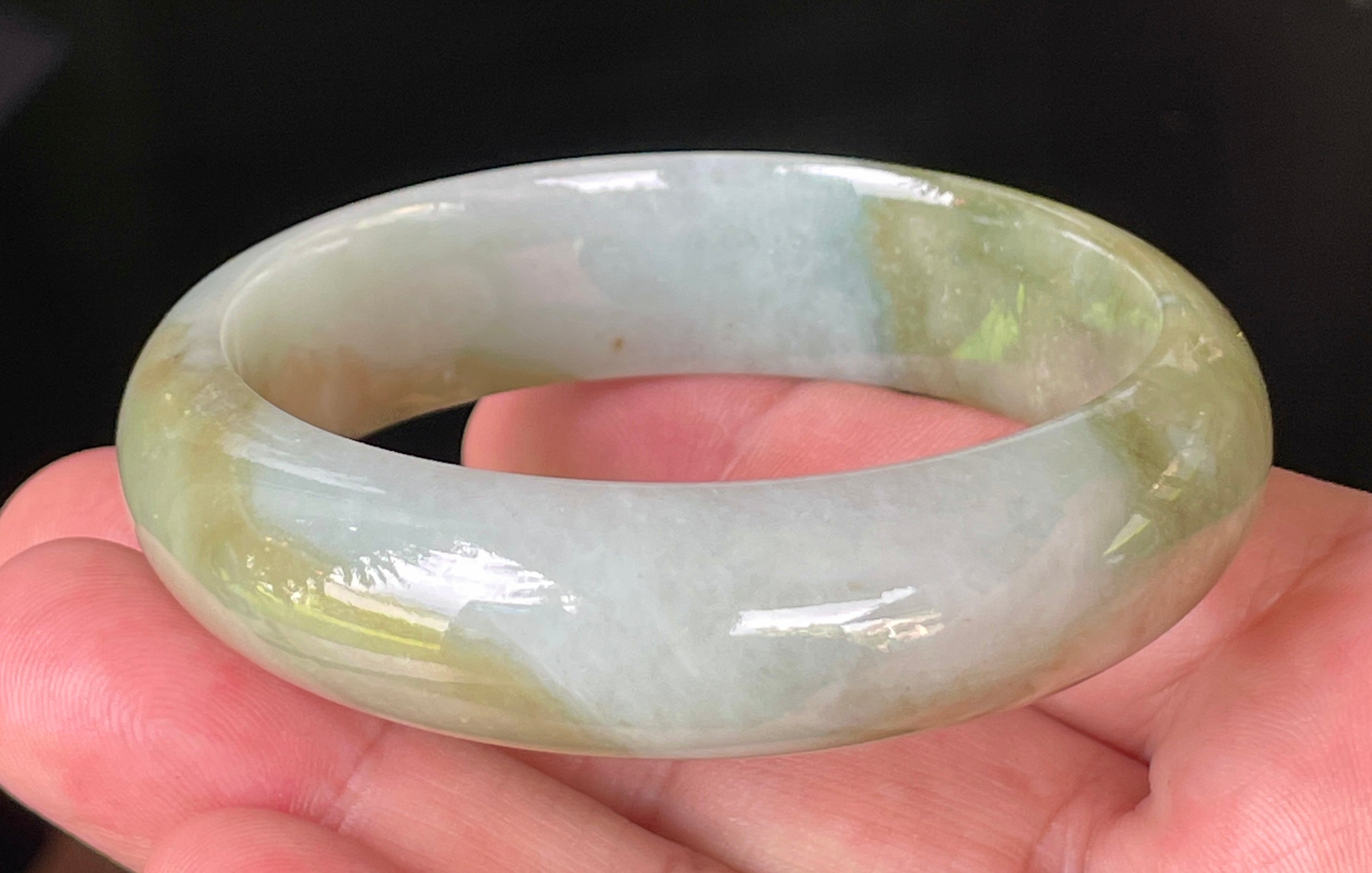Natural Grade A Certified Burmese Jadeite Jade Bangle – Apple & Moss Green with Bluish Milky White Hues – 57.5mm – JB032