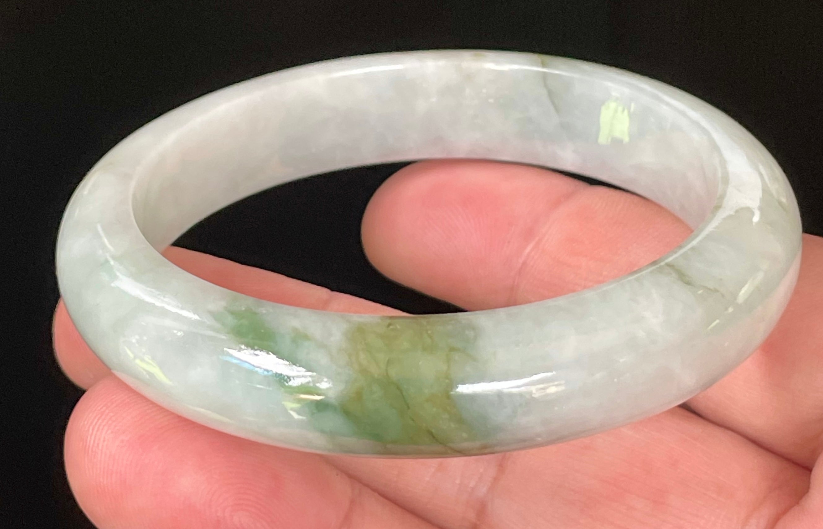 Natural Grade A Certified Burmese Jadeite Jade Bangle – Icy Apple & Moss Green with Light Greyish Milky White Hues – 57.5mm – JB025
