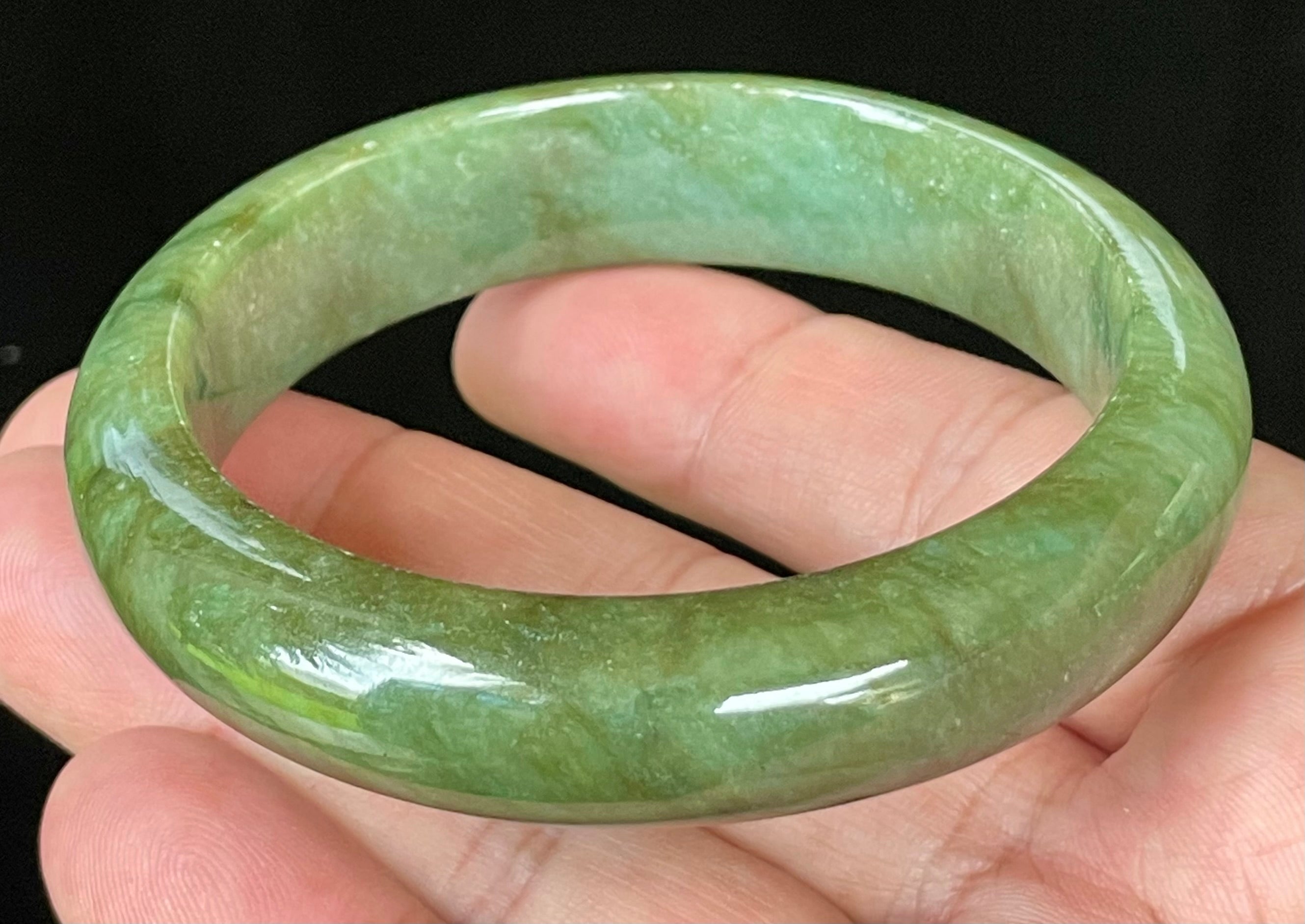 Natural Grade A Certified Burmese Jadeite Jade Bangle – Icy Emerald & Apple Green – 58.5mm – JB043