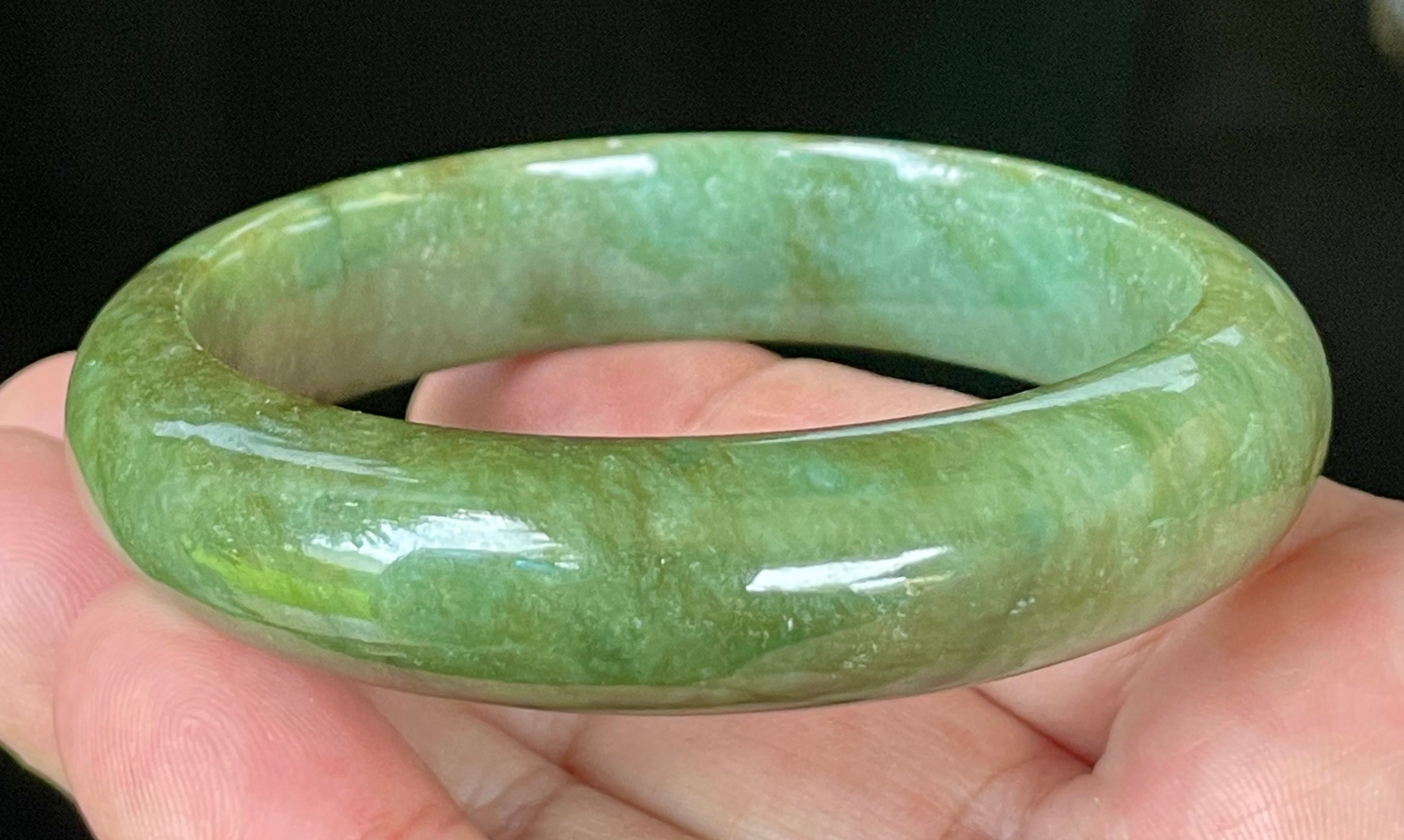 Natural Grade A Certified Burmese Jadeite Jade Bangle – Icy Emerald & Apple Green – 58.5mm – JB043