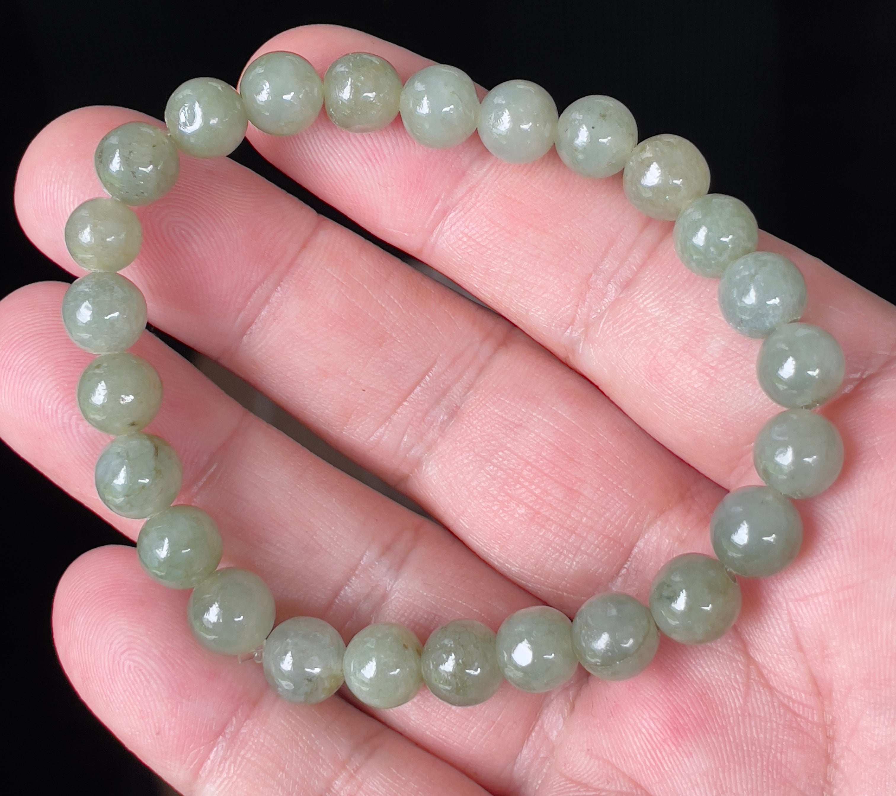 Natural Grade A Burmese Jadeite Jade Beaded Bracelet – Icy Apple Green – 8.2mm – JBB124
