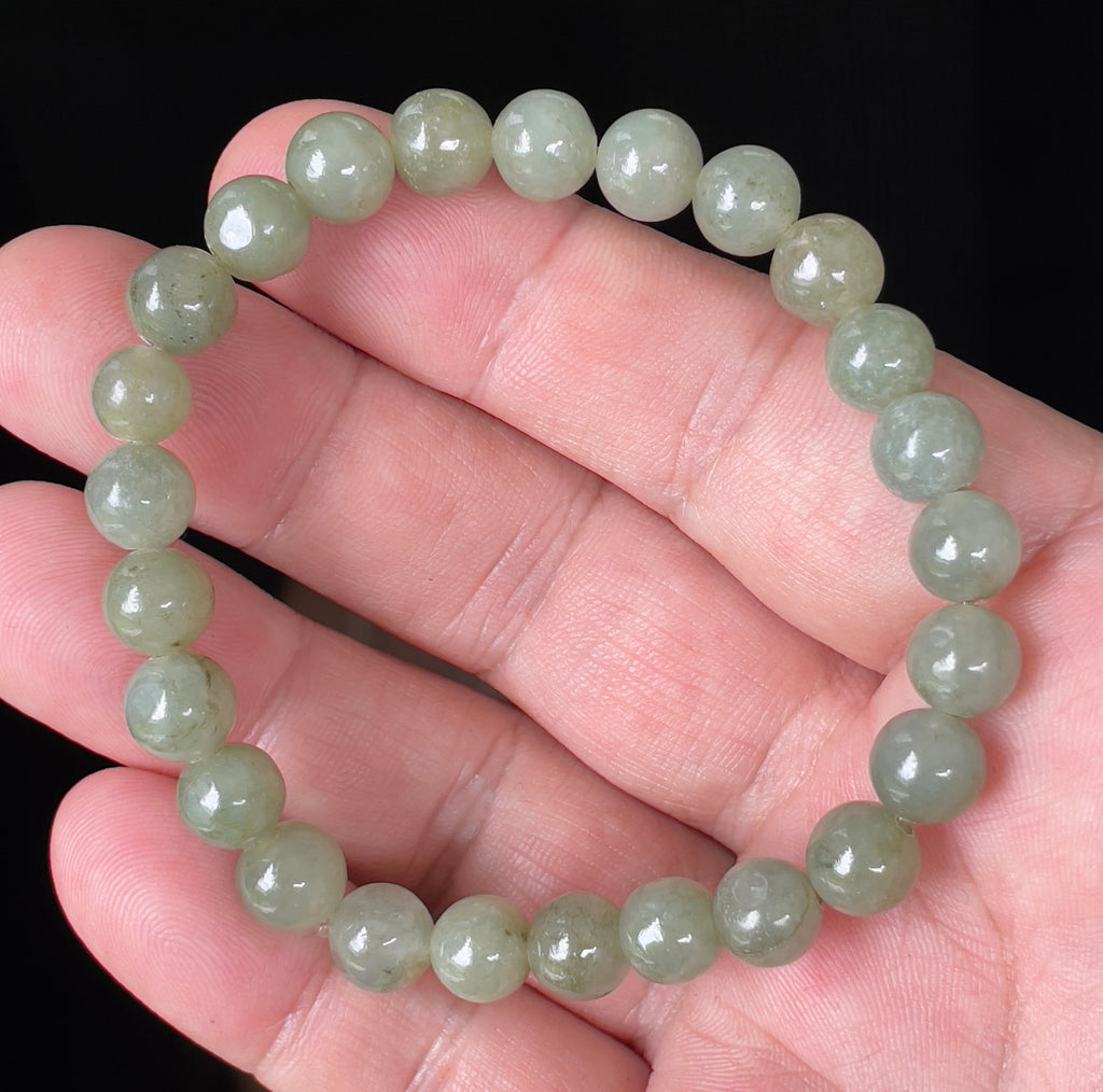 Natural Grade A Burmese Jadeite Jade Beaded Bracelet – Icy Apple Green – 8.2mm – JBB124