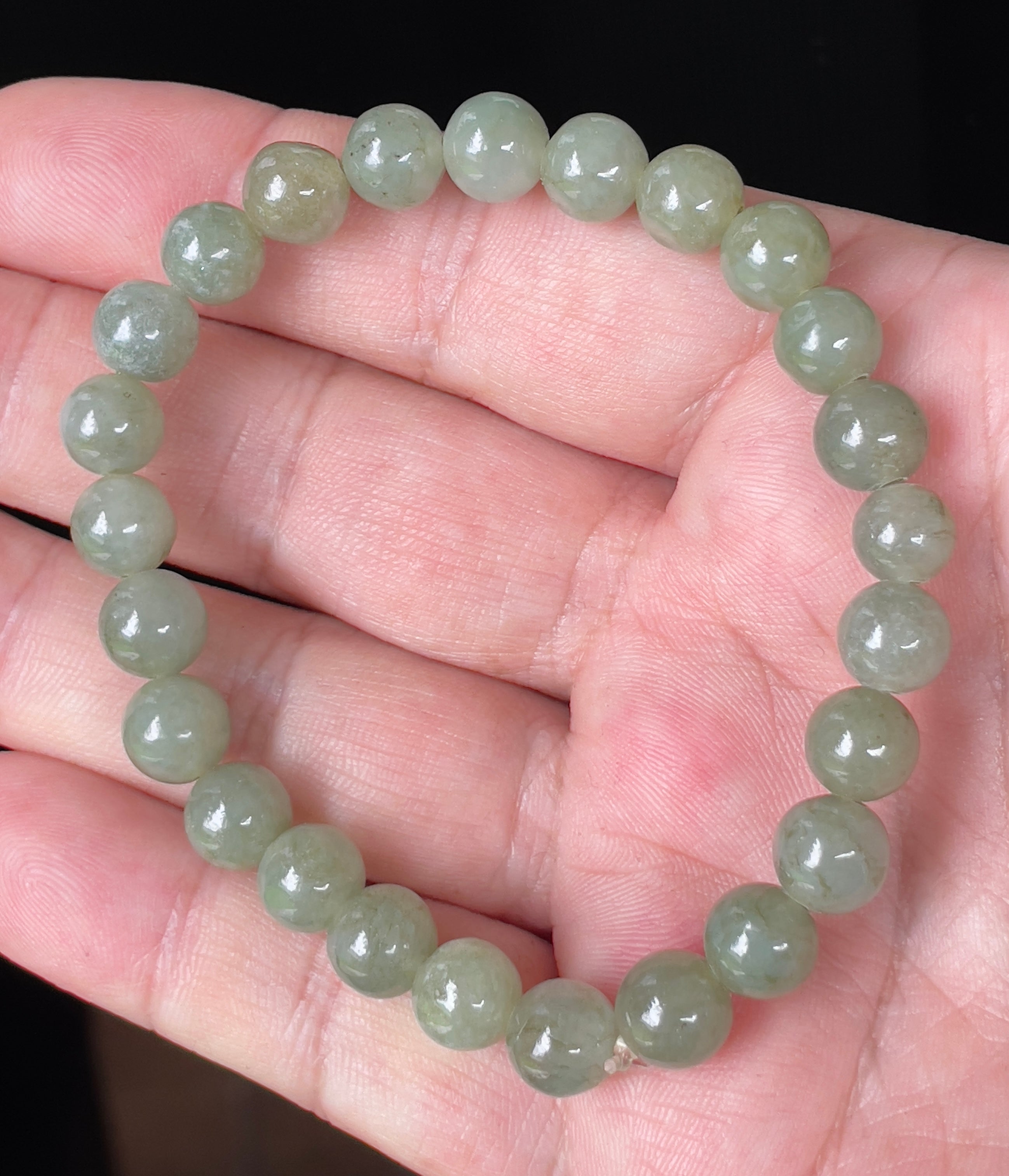 Natural Grade A Burmese Jadeite Jade Beaded Bracelet – Icy Apple Green – 8.2mm – JBB124
