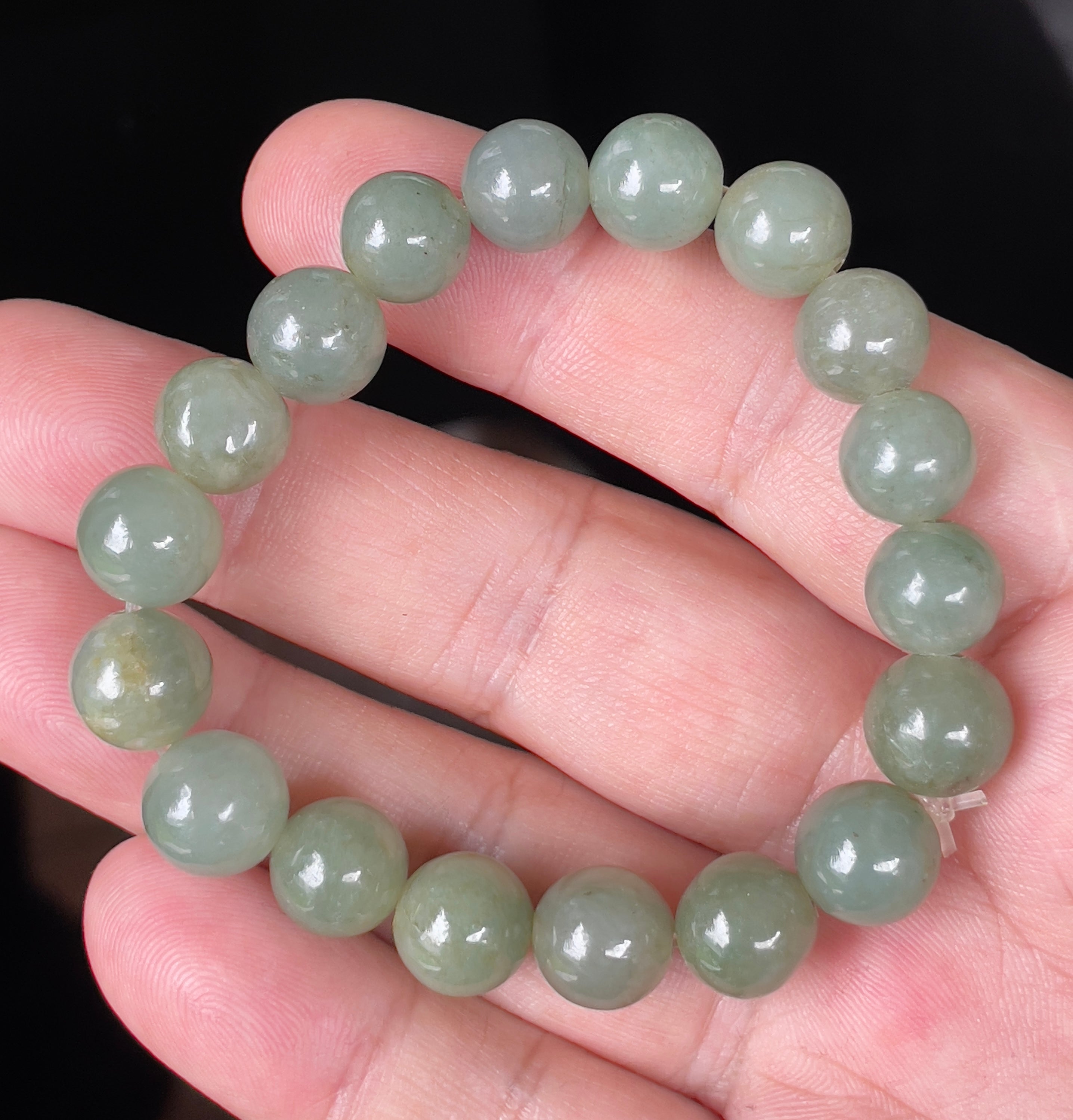 Natural Grade A Burmese Jadeite Jade Beaded Bracelet – Icy Apple Green – Hand-Shaped Round Beads – 10.5mm – JBB128