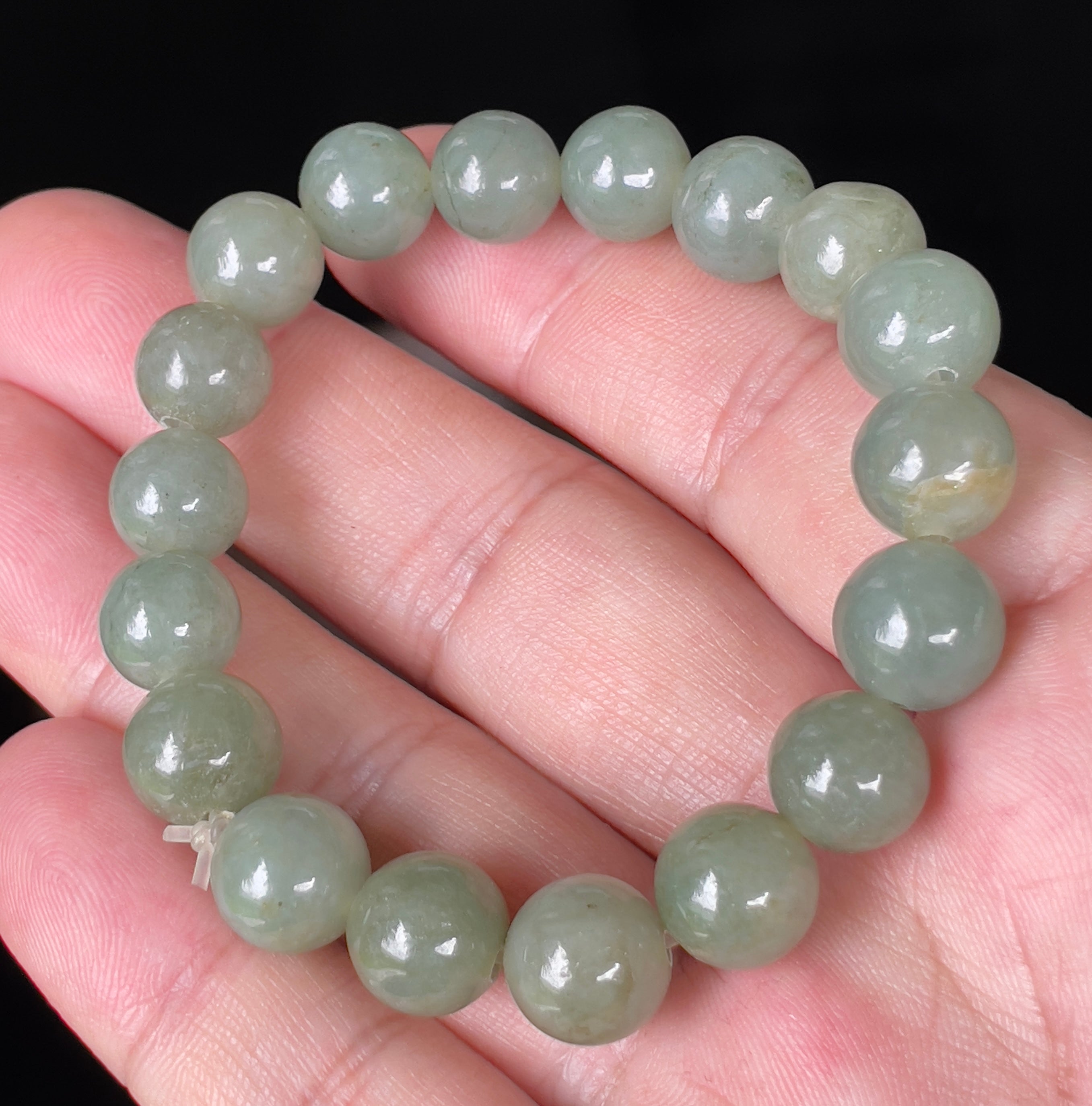 Natural Grade A Burmese Jadeite Jade Beaded Bracelet – Icy Apple Green – Hand-Shaped Round Beads – 10.5mm – JBB128