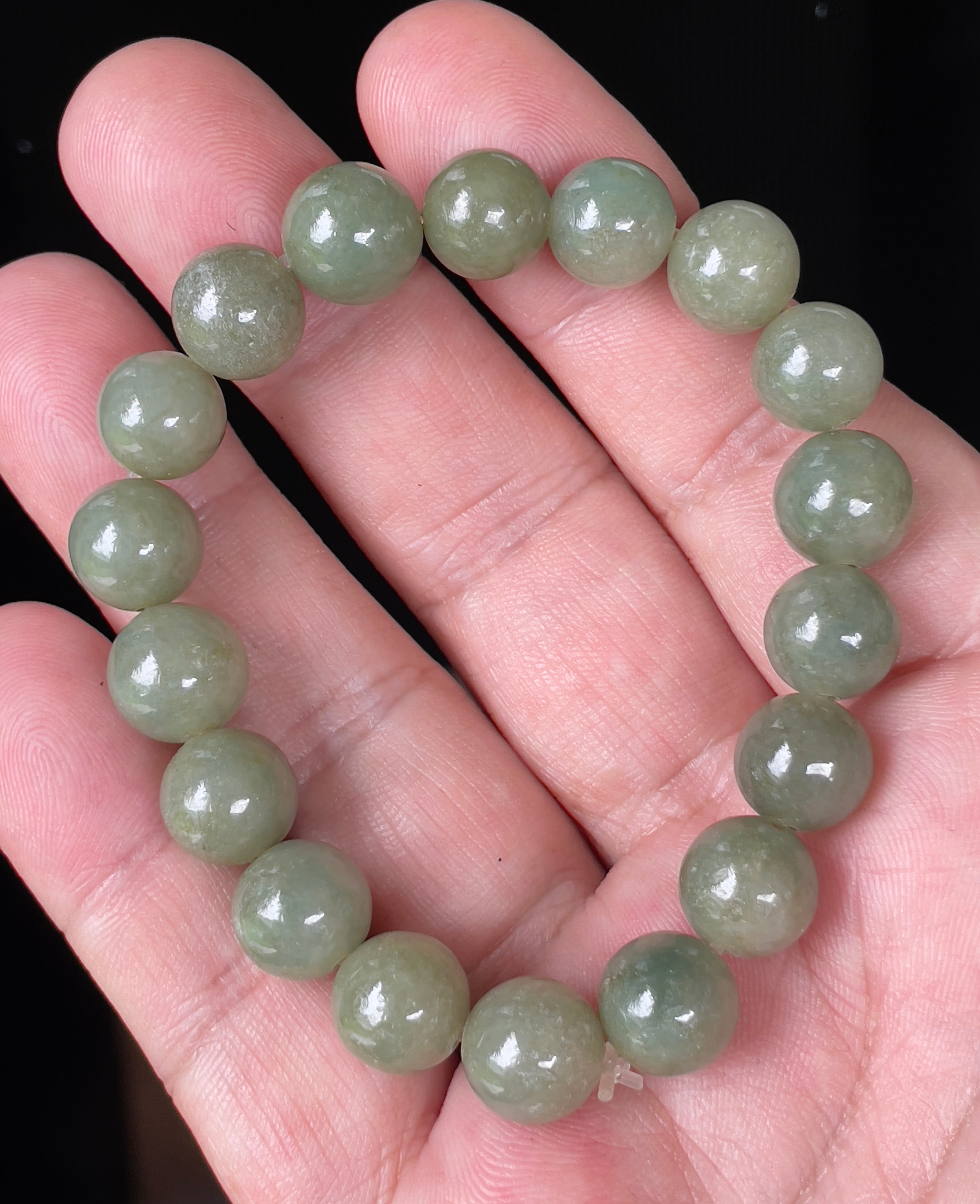 Natural Grade A Burmese Jadeite Jade Beaded Bracelet – Icy Apple Green – Hand-Shaped Round Beads – 10mm – JBB129