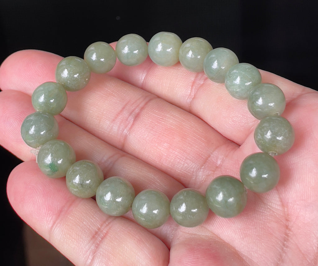 Natural Grade A Burmese Jadeite Jade Beaded Bracelet – Icy Apple Green – Hand-Shaped Round Beads – 10.3mm – JBB131