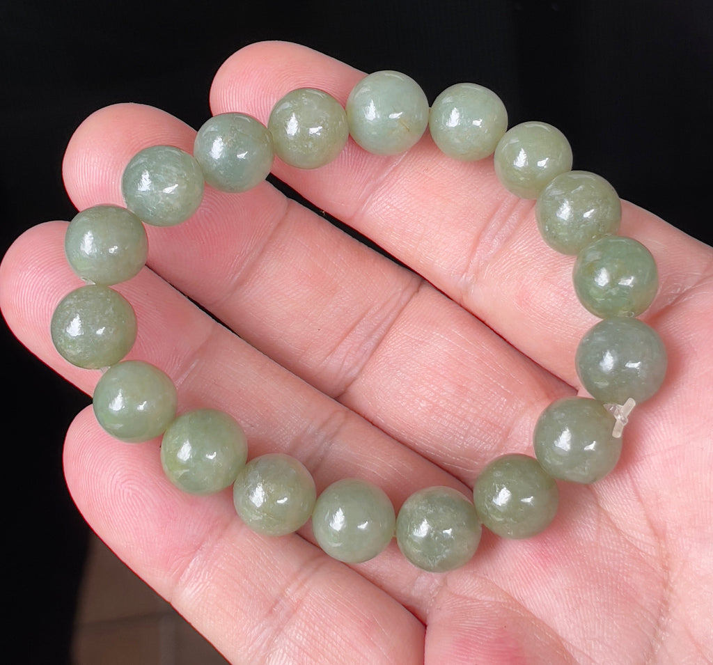 Natural Grade A Burmese Jadeite Jade Beaded Bracelet – Icy Apple Green – Hand-Shaped Round Beads – 10.3mm – JBB131