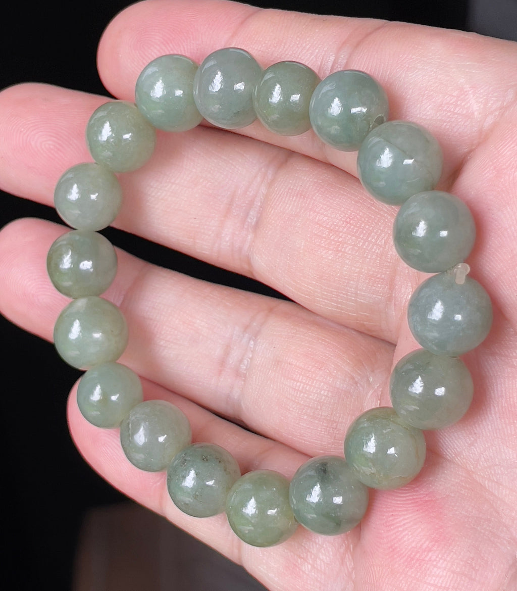 Natural Grade A Burmese Jadeite Jade Beaded Bracelet – Icy Apple Green – Hand-Shaped Round Beads – 10.3mm – JBB132