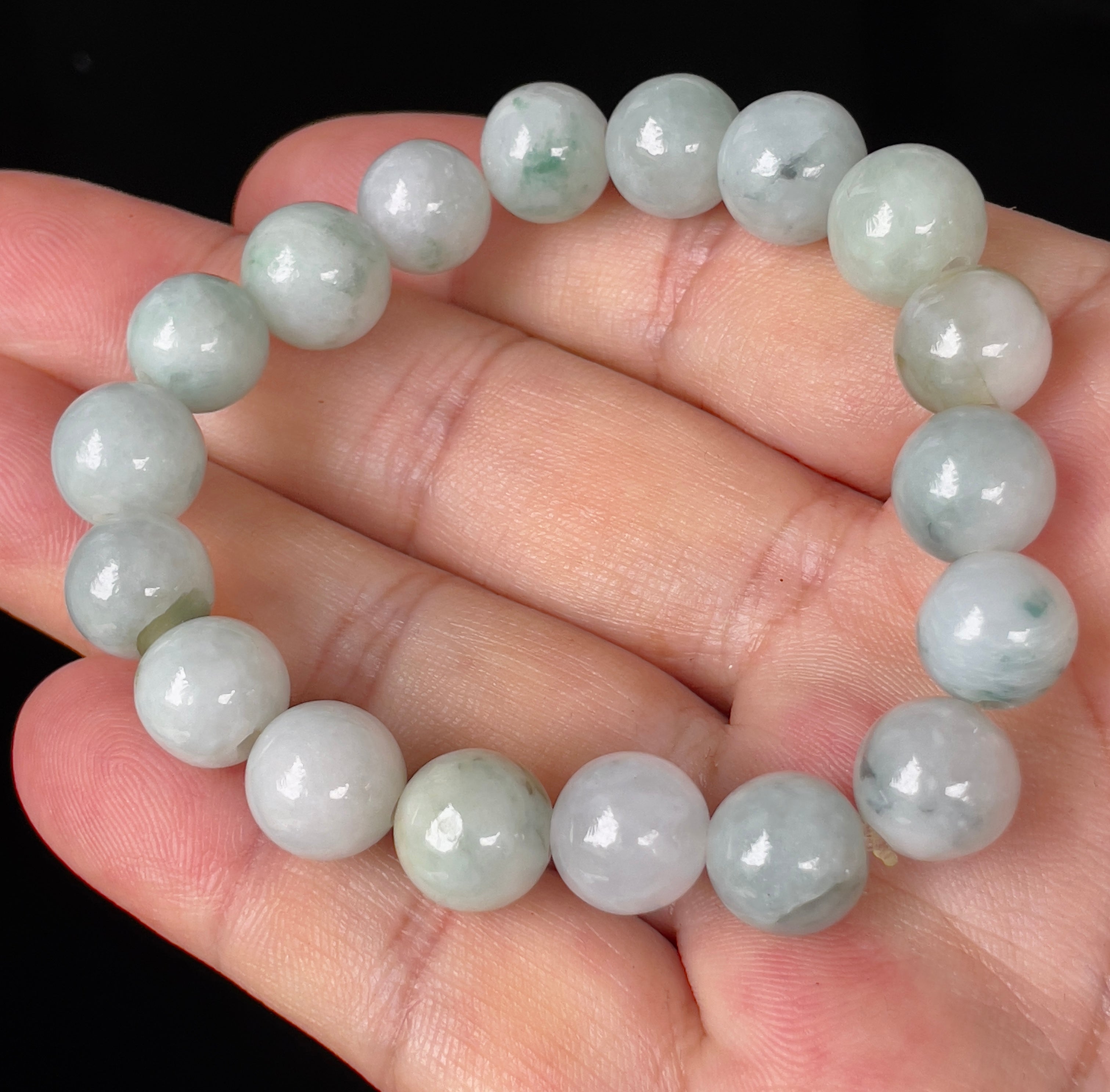 Natural Grade A Burmese Jadeite Jade Beaded Bracelet – Icy Apple & Imperial Green – Hand-Shaped Round Beads – 10.4mm – JBB139