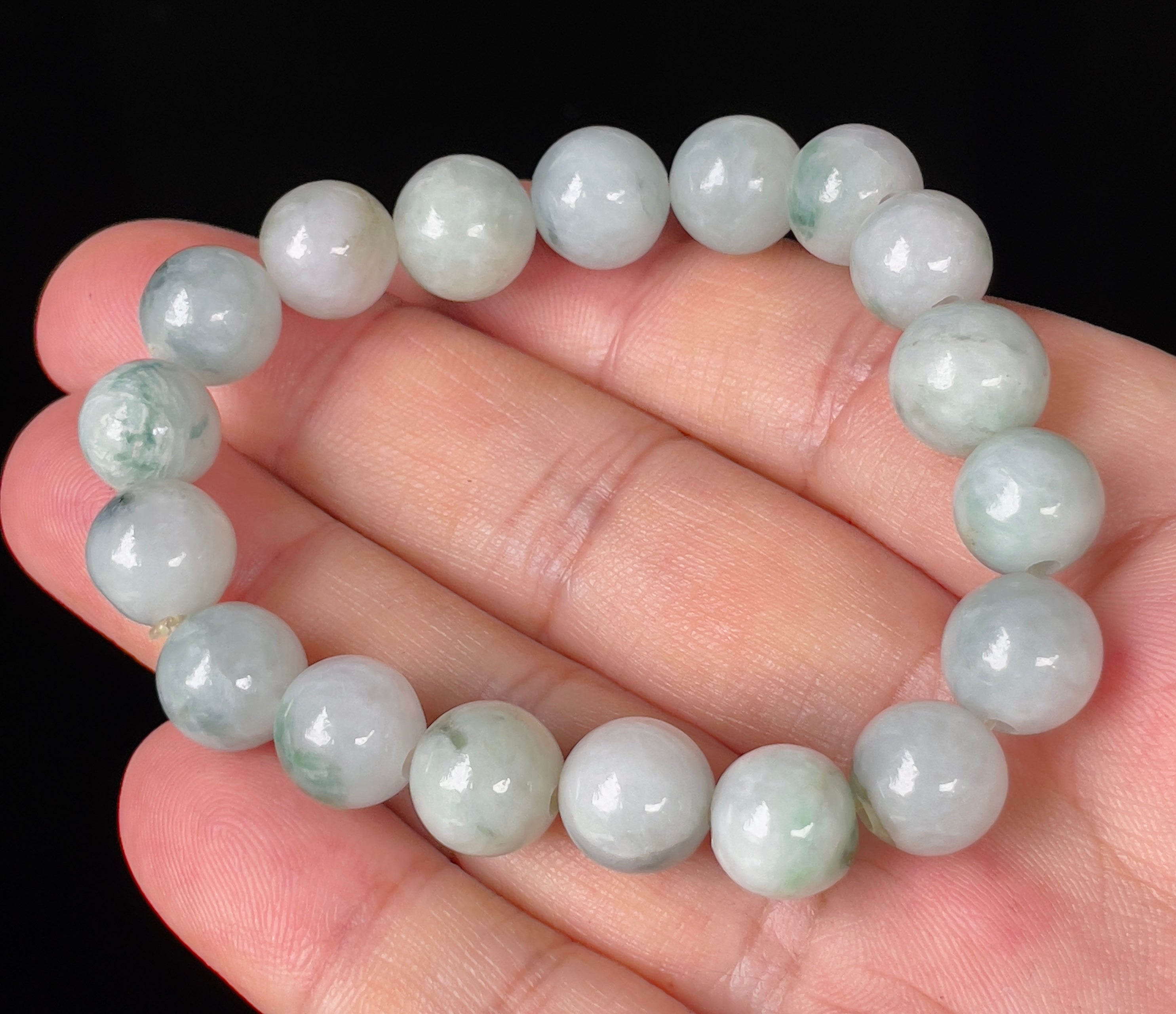 Natural Grade A Burmese Jadeite Jade Beaded Bracelet – Icy Apple & Imperial Green – Hand-Shaped Round Beads – 10.4mm – JBB139