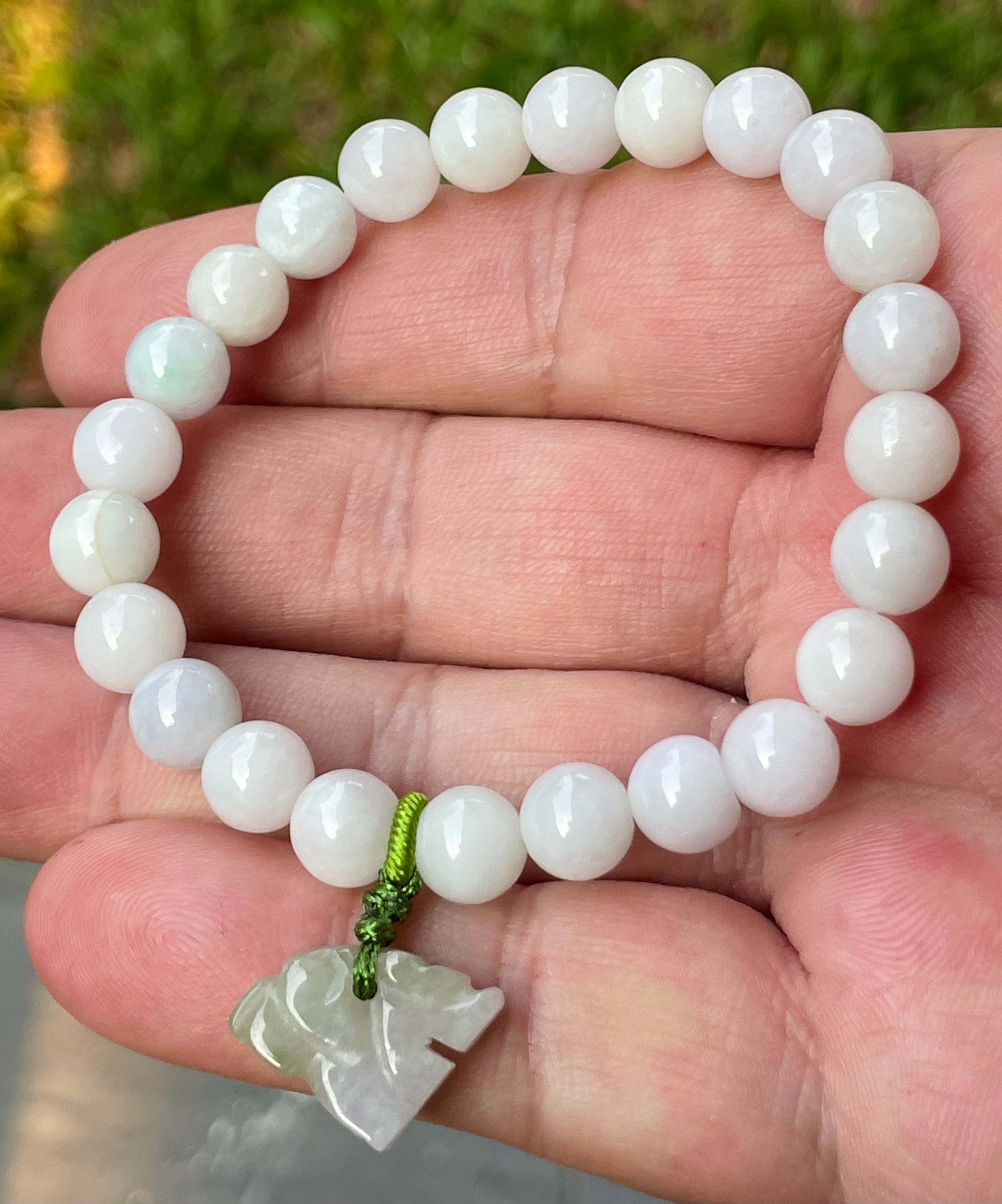 Natural Grade A Burmese Jadeite Jade Beaded Bracelet – Milky White, Light Lavender hues – Hand-Carved Tiger Pendant – 8mm – JBB177