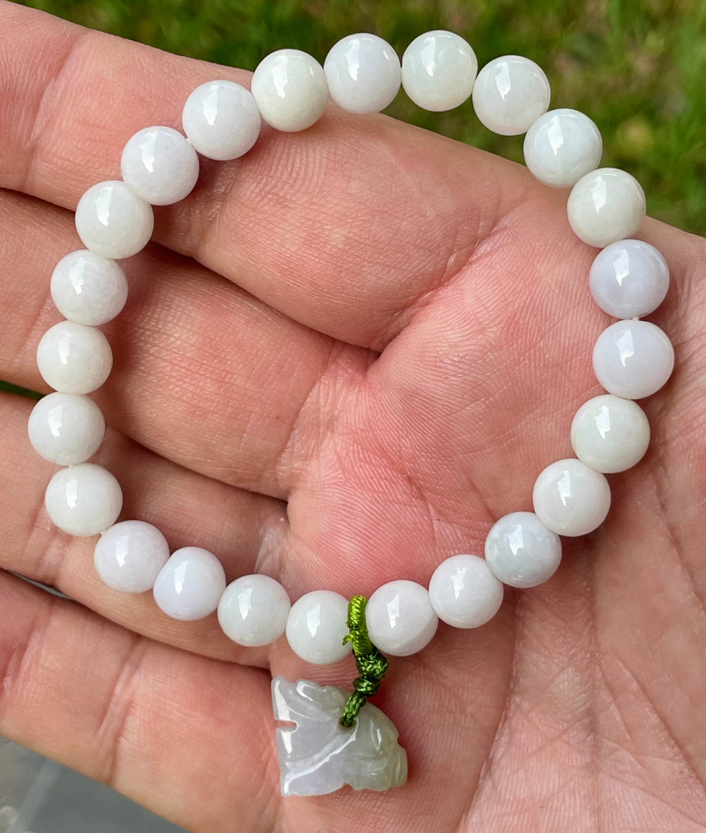 Natural Grade A Burmese Jadeite Jade Beaded Bracelet – Milky White, Light Lavender hues – Hand-Carved Tiger Pendant – 8mm – JBB177