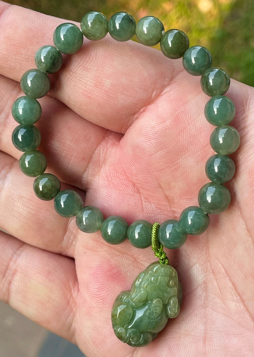Natural Grade A Burmese Jadeite Jade Beaded Bracelet – Deep Apple Green – Hand-Carved Pixiu Pendant – 7mm – JBB178