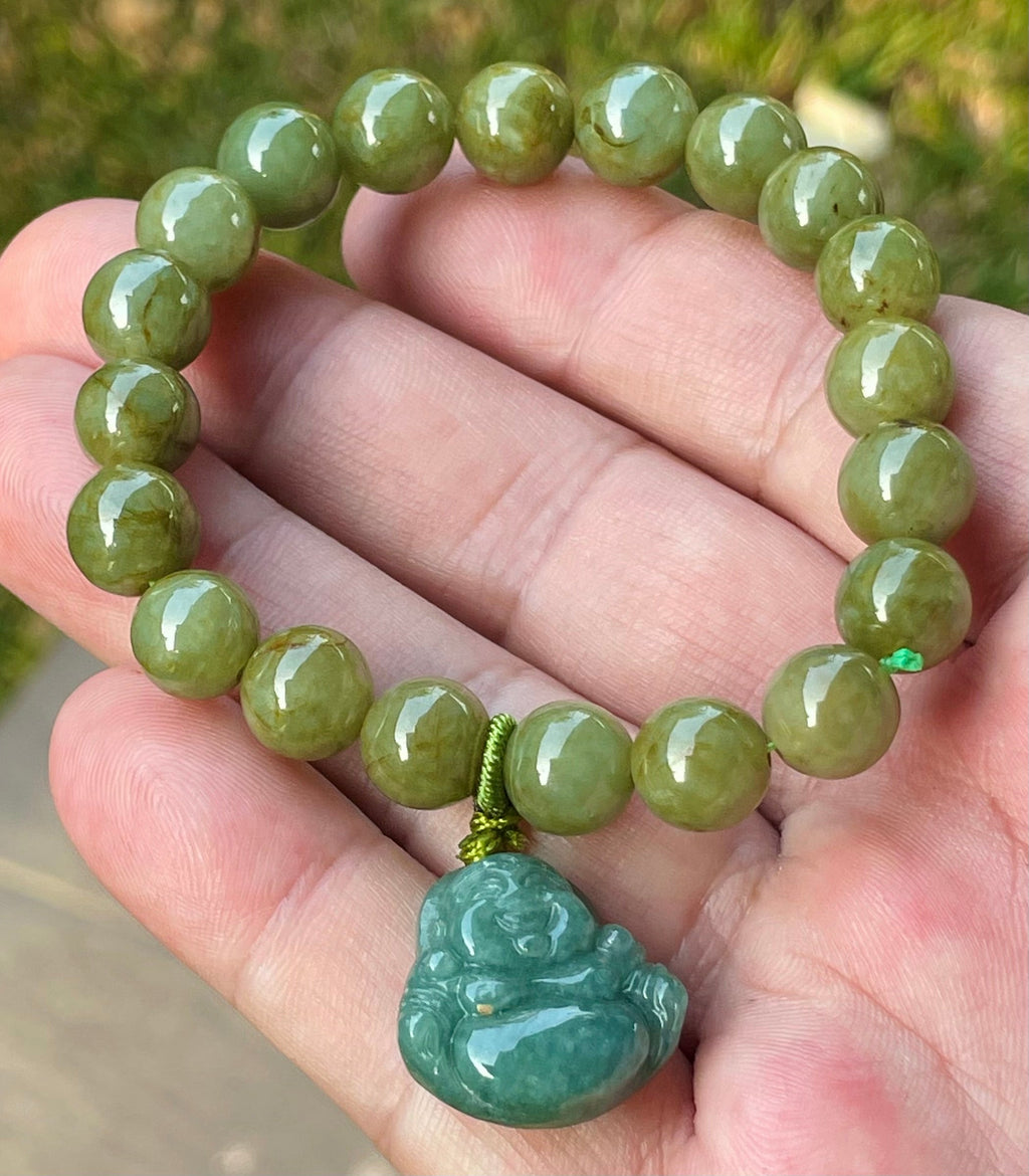 Natural BurmesenBurmese Jadeite Jade Beaded Bracelet – Olive Green – Hand-Carved Laughing Buddha Pendant – 9mm – JBB179