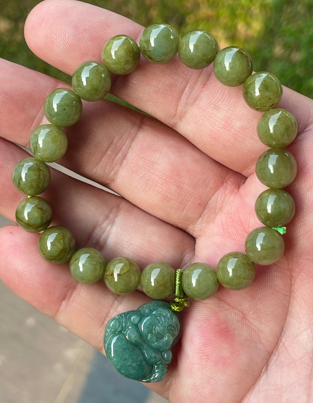 Natural BurmesenBurmese Jadeite Jade Beaded Bracelet – Olive Green – Hand-Carved Laughing Buddha Pendant – 9mm – JBB179