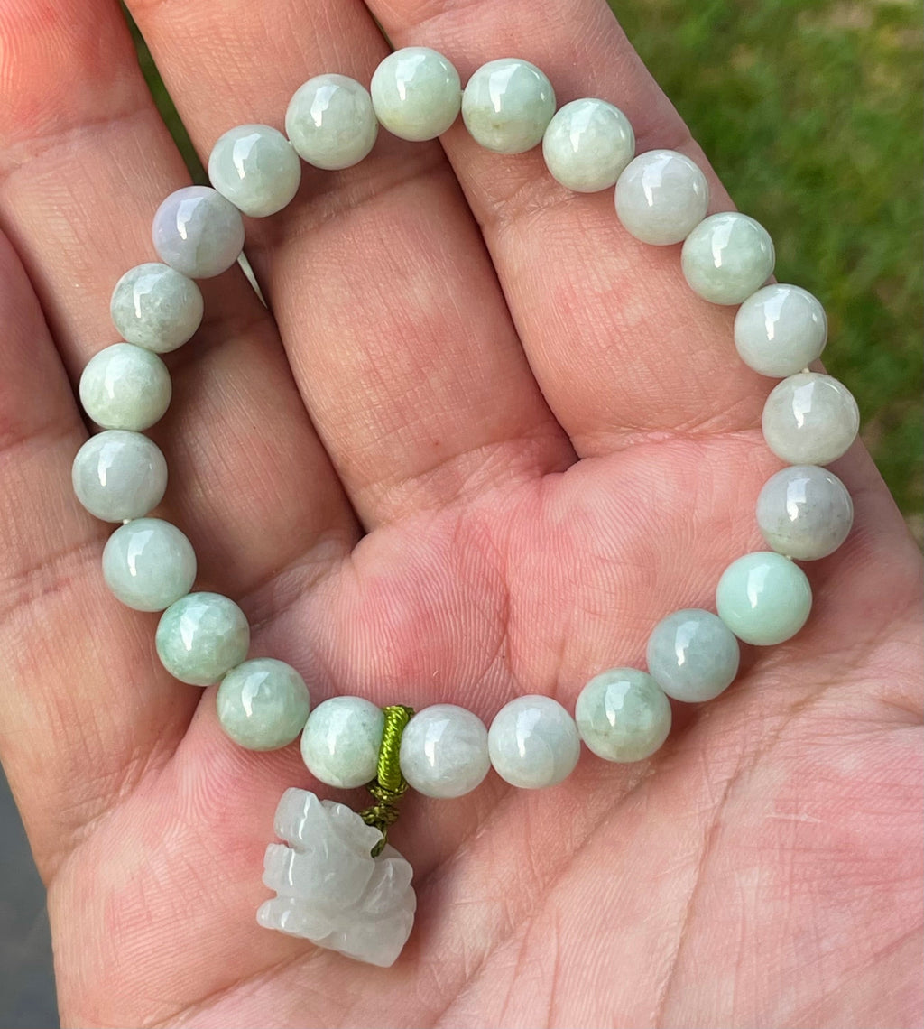 Natural Grade A Burmese Jadeite Jade Beaded Bracelet – Icy White & Apple Green – Hand-Carved Tiger Pendant – 8mm – JBB183