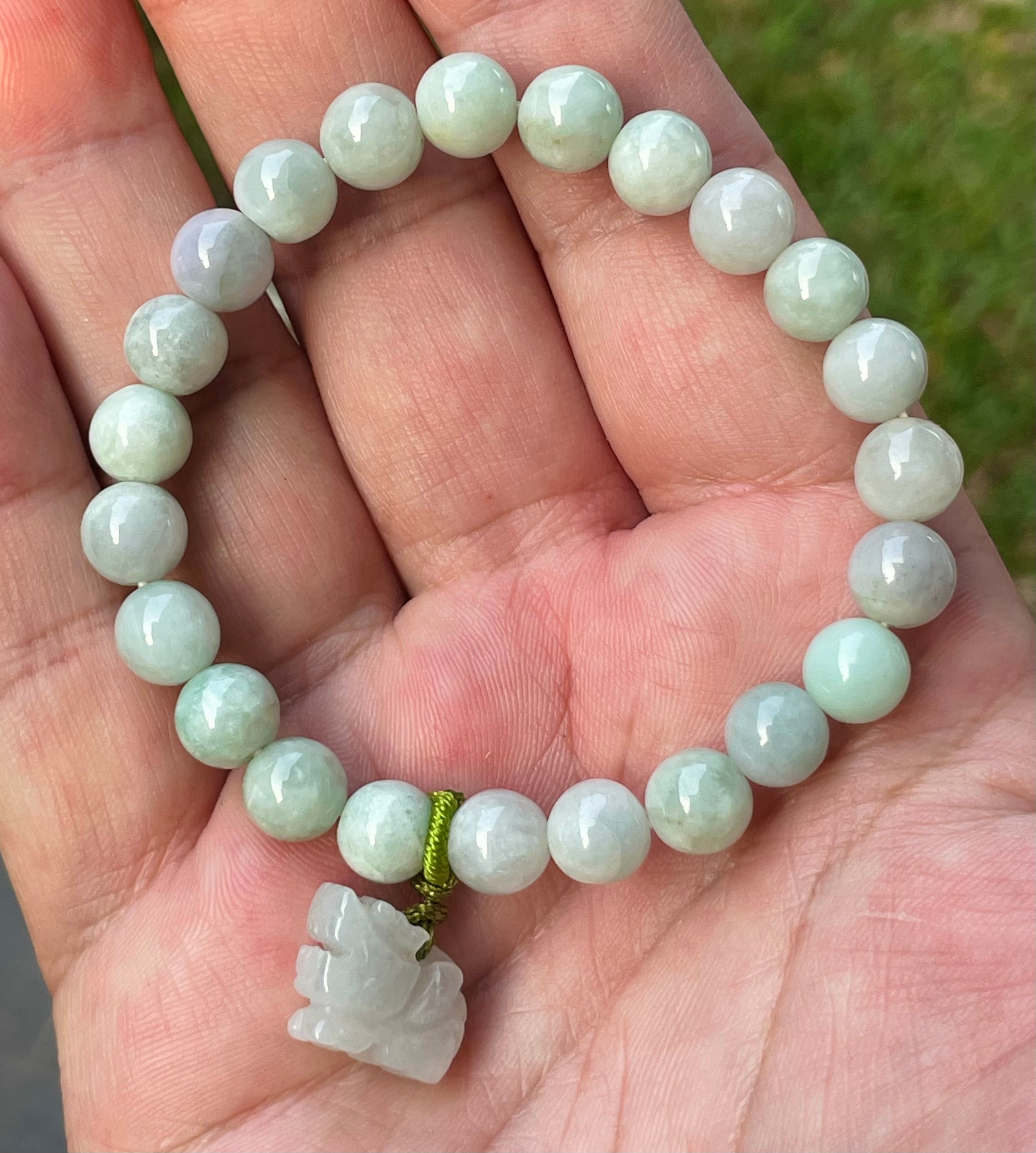 Natural Grade A Burmese Jadeite Jade Beaded Bracelet – Icy White & Apple Green – Hand-Carved Tiger Pendant – 8mm – JBB183